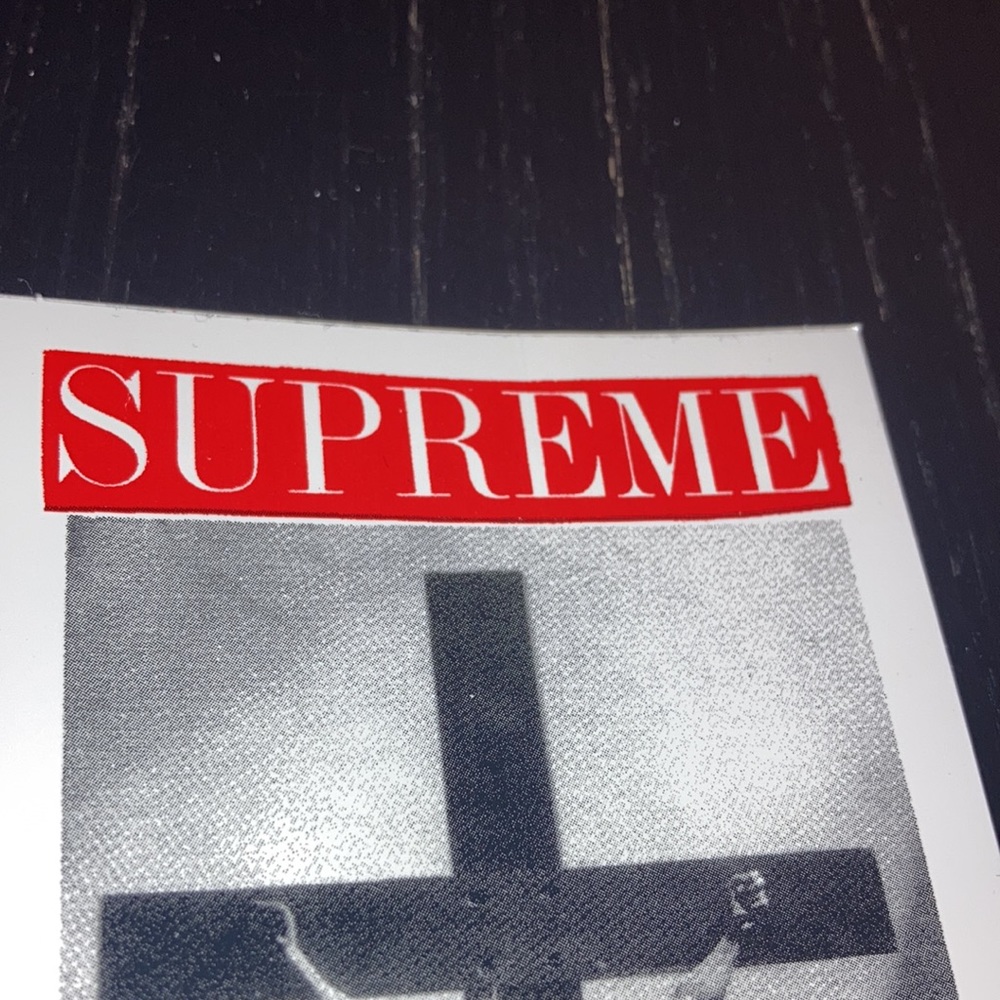 (1) Supreme Sticker - Picture 4 of 5